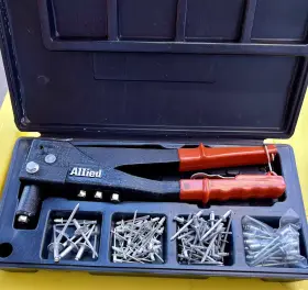67-R102 ALLIED Riveter Set Storage