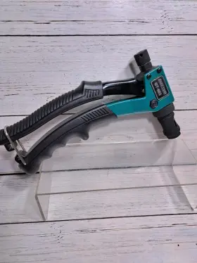 BT-603 AUXTUR Steel Riveter Setter Tool Manual Rotation Devi
