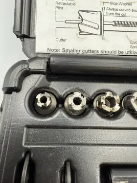 GA219B BLUE POINT TOOLS Sheet Hole Cutter Kit #2 GA219B BLUE POINT TOOLS Sheet Hole Cutter Kit #2