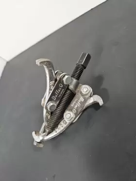 S45C BUFFALO Jaw Gear Pulley Puller S45C BUFFALO Jaw Gear Pulley Puller