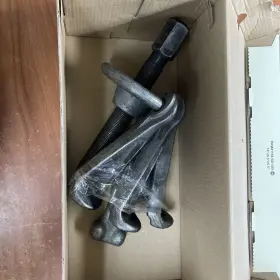 94800 CAL-VAN TOOLS Hub Puller Tool Amc Jeep