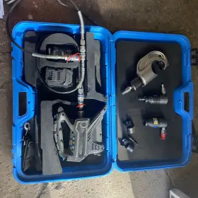 BE1300PL CEMBRE Hydraulic Cordless Crimping Tool BE1300PL CEMBRE Hydraulic Cordless Crimping Tool