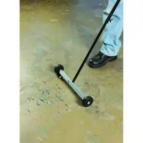 62704 CENTRAL MACHERNERY Box Magnetic Floor Sweeper Handle #3