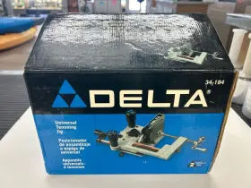 34-184 DELTA TOOLS POWER EQUIPMENT CORPORATION Tenoning Jig 34-184 DELTA TOOLS POWER EQUIPMENT CORPORATION Tenoning Jig