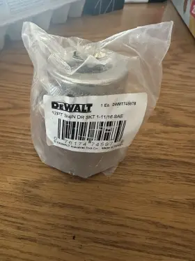 74-597D DEWALT Drive Socket Vanadium Steel 74-597D DEWALT Drive Socket Vanadium Steel