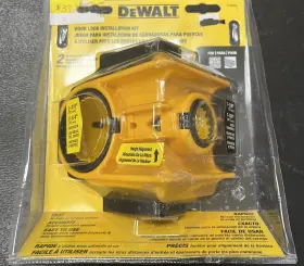 D180004 DEWALT Door Lock Wood Box Kit