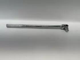 DWMT75284 DEWALT Breaker Bar DWMT75284 DEWALT Breaker Bar