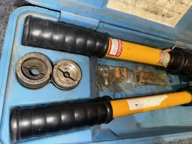 EP-410 HUSKY TOOLS Huskie Manual Hydraulic Cable Wire Crimper #2 EP-410 HUSKY TOOLS Huskie Manual Hydraulic Cable Wire Crimper #2