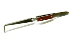 1419-5020 JTS Fiber Grip Cross Locking Tweezers Bent Tip Wood