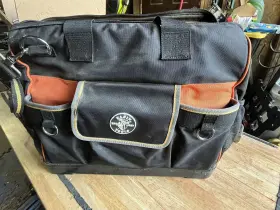 55469 KLEIN TOOLS Tradesman Pro Tool Bag 55469 KLEIN TOOLS Tradesman Pro Tool Bag