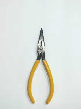 D203-6 KLEIN TOOLS Needle Nose Telephone Pliers Stripping