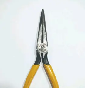 D203-7 KLEIN TOOLS Needle Nose Telephone Pliers Stripping #2 D203-7 KLEIN TOOLS Needle Nose Telephone Pliers Stripping #2