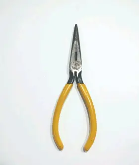 D203-7 KLEIN TOOLS Needle Nose Telephone Pliers Stripping D203-7 KLEIN TOOLS Needle Nose Telephone Pliers Stripping