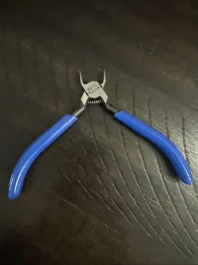D209-4C KLEIN TOOLS Midget Diagonal Cutting Pliers #2