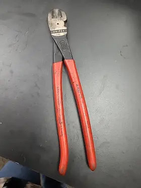 7491250 KNIPEX High Leverage Center Cutters 7491250 KNIPEX High Leverage Center Cutters