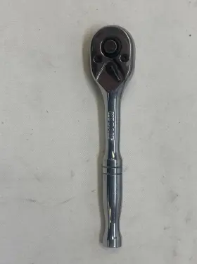 377307 KOBALT Drive Handle Ratchet