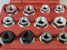 LT830A MAC TOOLS Nuts Flanged Lugnuts Kit #2
