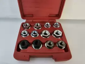LT830A MAC TOOLS Nuts Flanged Lugnuts Kit