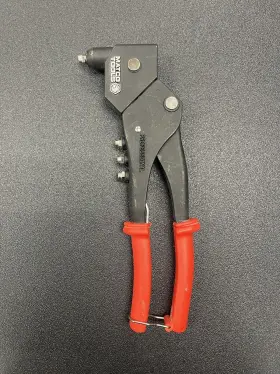 HPS202 MATCO Swivel Head Riveter