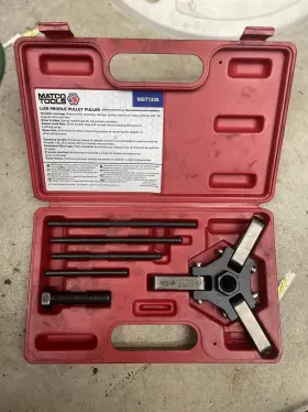 MST1335 MATCO TOOLS Pulley Puller MST1335 MATCO TOOLS Pulley Puller