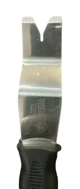 V615MA MATCO TOOLS Grip Door Panel Upholstery Removal Tool #3 V615MA MATCO TOOLS Grip Door Panel Upholstery Removal Tool #3