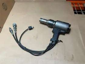 130583-A MEISHAN CRRC FASTENING SYSTEMS Hydraulic Rivet Tool 130583-A MEISHAN CRRC FASTENING SYSTEMS Hydraulic Rivet Tool