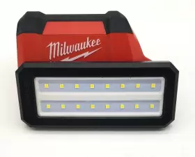 2367-20 MILWAUKEE Rover Service Repair Flood Light Usb 2367-20 MILWAUKEE Rover Service Repair Flood Light Usb