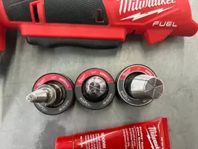 2532-22 MILWAUKEE TOOLS Tools #2 2532-22 MILWAUKEE TOOLS Tools #2