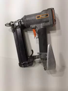 32-N18 PASLODE Nail Gun
