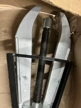 733477000760 POSI LOCK Caged Jaw Puller #2 733477000760 POSI LOCK Caged Jaw Puller #2