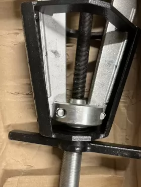 733477000760 POSI LOCK Caged Jaw Puller #3 733477000760 POSI LOCK Caged Jaw Puller #3