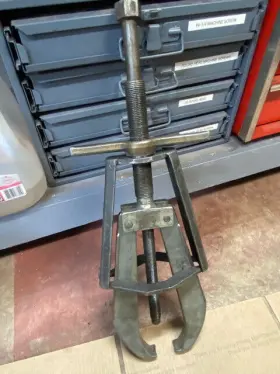 733477000791 POSI LOCK Caged Jaw Gear Pulley Puller #2