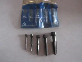 9R4719003 RENNSTEIG Double Edged Screw Extractor Set Pouch