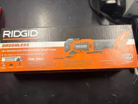 R86242B RIDGID TOOLS Ion Brushless Oscillating Tool