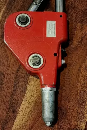5901 RIVET Proline Gun #2