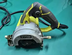 TC401 RYOBI Tike Saw TC401 RYOBI Tike Saw