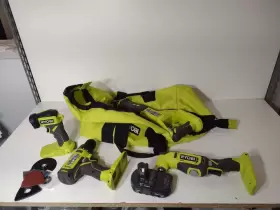 P5040 RYOBI TOOLS Set