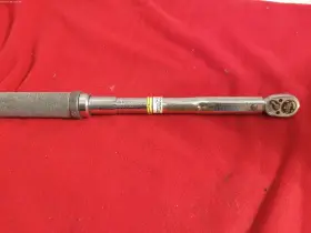 2719-20 SNAP-ON Drive Torque Wrench Micrometer 2719-20 SNAP-ON Drive Torque Wrench Micrometer