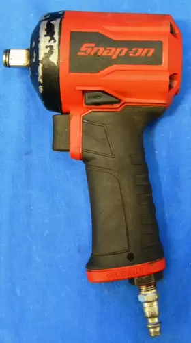PT350 SNAP-ON Stubby Air Impact Wrench Drive PT350 SNAP-ON Stubby Air Impact Wrench Drive