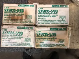 SX5035-5-8G STANLEY Galvanized Construction Staple Gauge Box