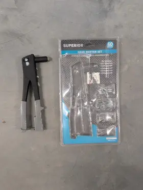 41162 SUPERIOR TOOL Riveter Set 41162 SUPERIOR TOOL Riveter Set