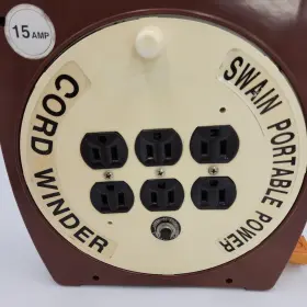 SP-250 SWAIN Extension Cord Winder Gauge Outlet Circuit #3 SP-250 SWAIN Extension Cord Winder Gauge Outlet Circuit #3