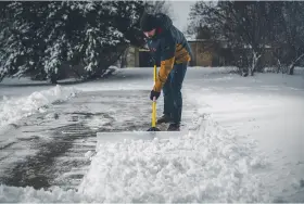50548 THE SNOWPLOW Snow Pusher #2 50548 THE SNOWPLOW Snow Pusher #2
