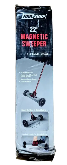 848948007978 TOP SHOP Magnetic Rolling Sweeper Tool Workshop