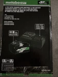 New Metabo Hpt Multi-volt 36v/18v Battery Rapid Charger (uc18ysl3 & Bsl36b18). Fixed Price $135.00.