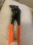 Arrow Fastener Model Rht300 Professional Swivel Head Rivet Tool Excellent Cond.. Fixed Price $12.00.