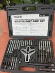 Matco Tools Mst6501a Master Bolt Grip Puller Set Harmonic Balancer S (mi1075986). Fixed Price $125.00.