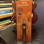 New Fiskars Pruning Snip With Sheath Stainless Steel Blades Item #9924. Fixed Price $10.00.