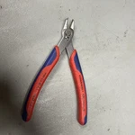 Cornwell Tools Knipex Kxc7803140 Cutters Red/ Blue. Fixed Price $39.99.