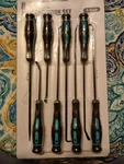 8pc 9.5in Ftihtry Pick And Hook Set Ly012. Fixed Price $14.42.